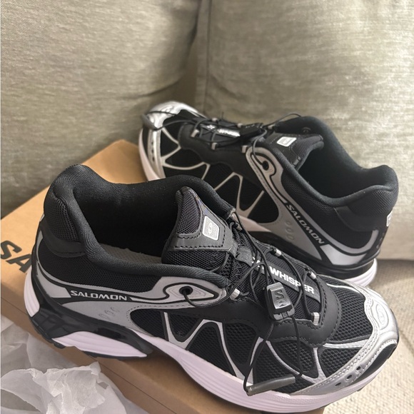 Salomon Brown Cardboard Shoe Box with Black Logo - Picture 3 of 5